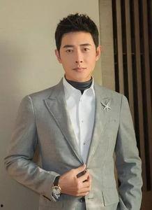罗晋黑化妆吃瓜,揭秘明星幕后趣事