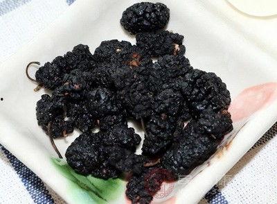 吃吊瓜会不会拉黑屎,揭秘吊瓜对肠道的影响