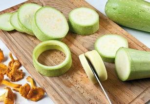 茭瓜黑芯能吃吗怎么吃,安全与美味并存