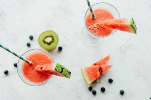 今日小暑吃瓜视频,一起探索夏日消暑美食之旅