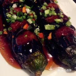 黑茄瓜适合煮了吃吗,烹饪佳选，煮食新体验