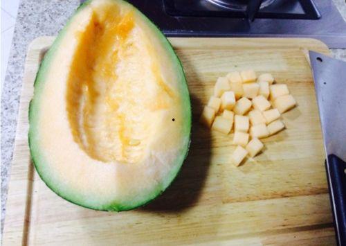 黑壳虾吃哈密瓜,探索海洋与沙漠的奇妙交融