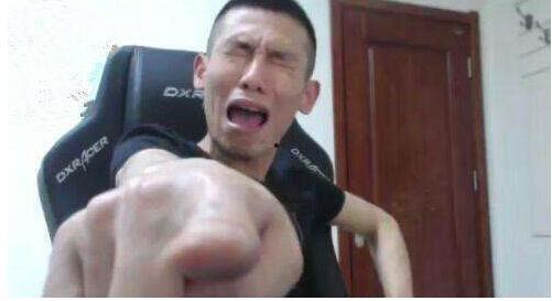 旭旭宝宝吃瓜大黑小小怪,大黑小小怪背后的惊人真相